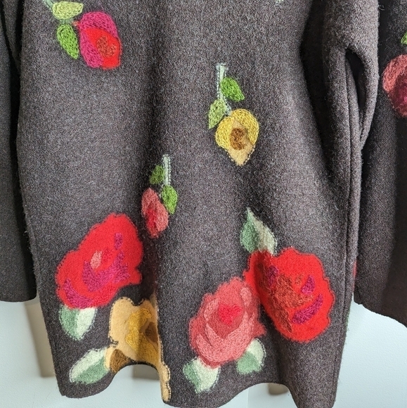 Susan Bristol vintage wool cardigan with floral embroidery sz M - Picture 4 of 8